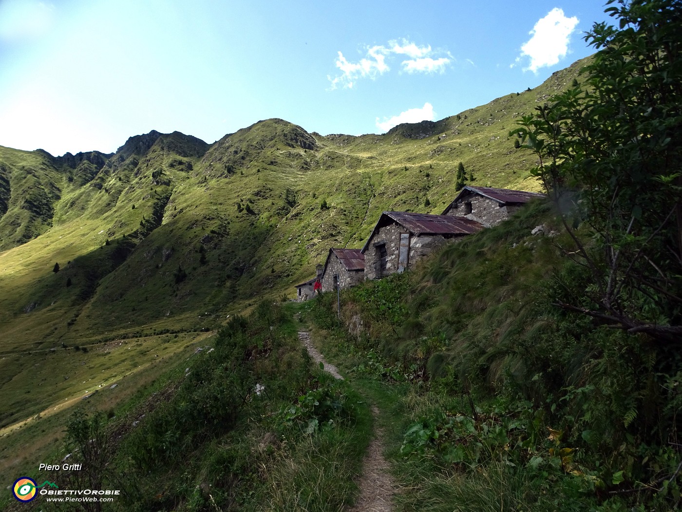 67 Passaggio alle Baite Fontanini (1905 m).JPG